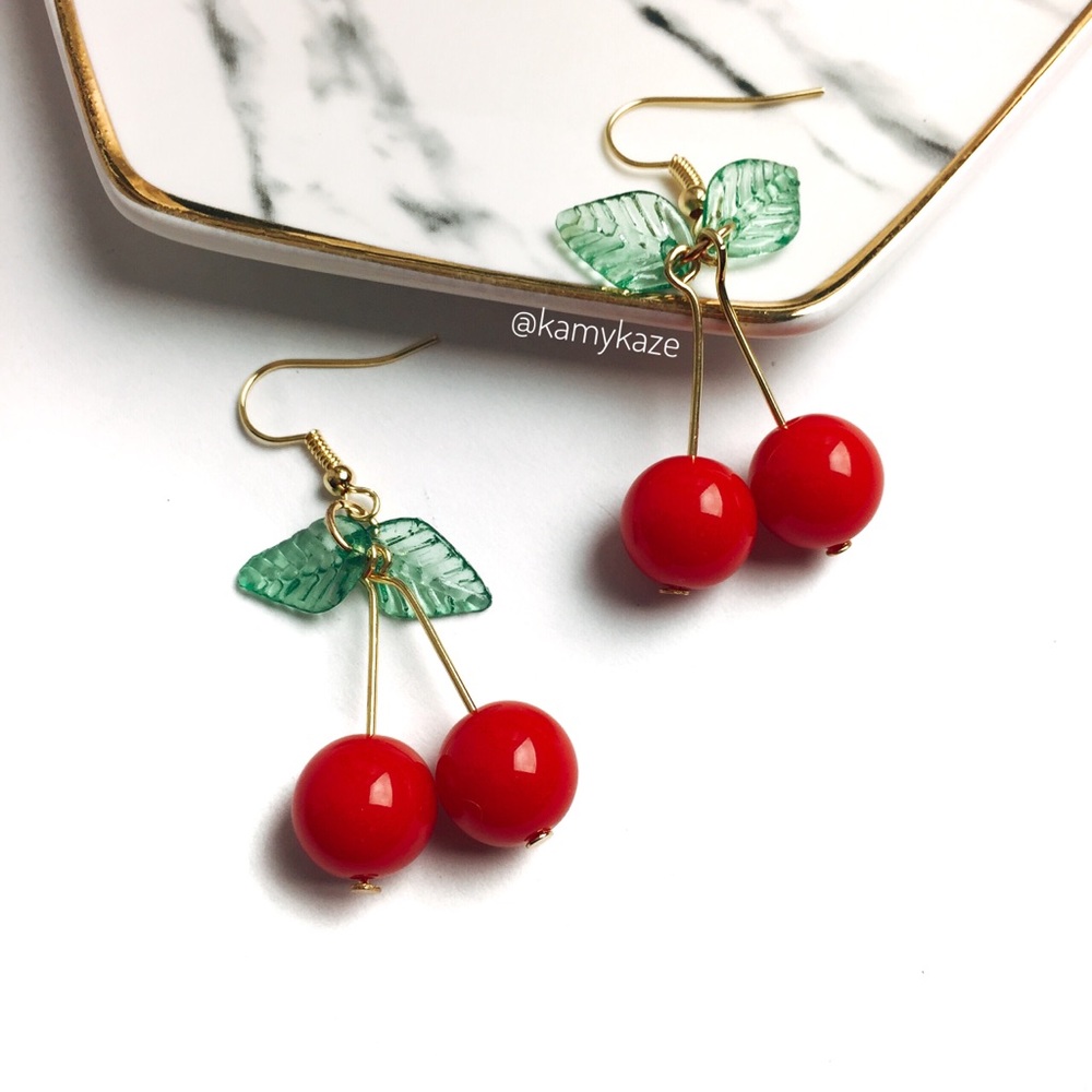 ♦️New! Cherry Bead Drop Earrings 🍒